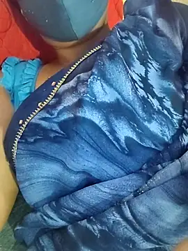 Snapshot of Archna-ji chatting on September 21, 5:47 pm Archna-ji online show from September 21, 5:47 pm