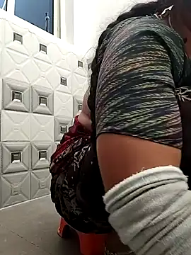 Snapshot of Archna-ji chatting on November 13, 5:17 am Archna-ji online show from November 13, 5:17 am