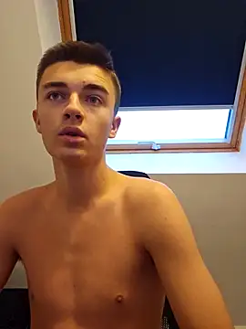 Snapshot of yanisyanisss chatting on December 20, 3:30 pm yanisyanisss online show from December 20, 3:30 pm