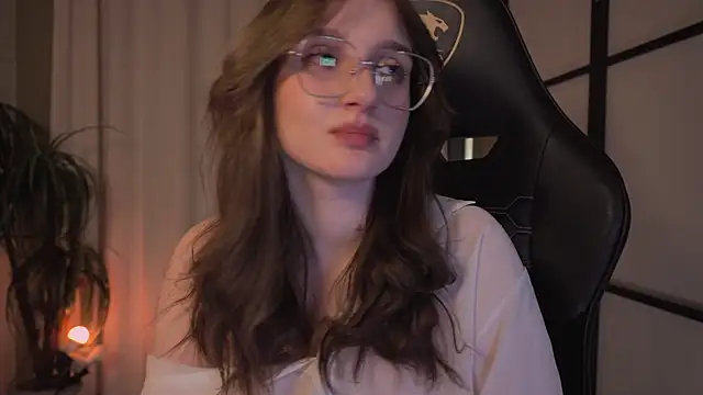 Snapshot of ELLIEJAY chatting on February 27, 3:25 am ELLIEJAY online show from February 27, 3:25 am