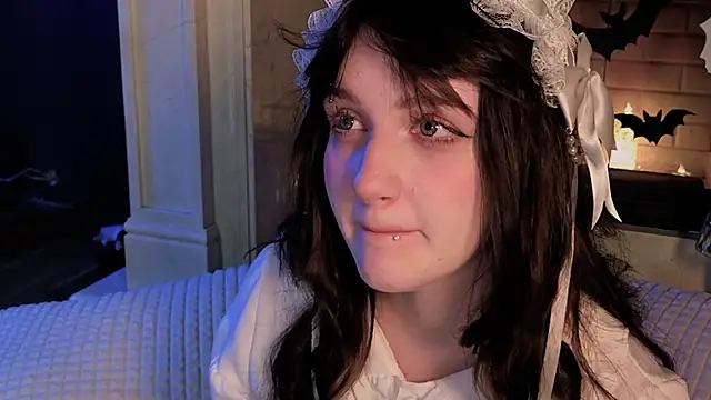 Snapshot of ELLIEJAY chatting on October 28, 5:11 am ELLIEJAY online show from October 28, 5:11 am