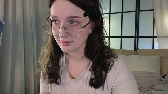 Snapshot of ELLIEJAY chatting on November 14, 5:28 am ELLIEJAY online show from November 14, 5:28 am