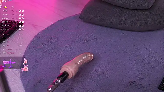 Snapshot of VanessaSimon chatting on January 27, 9:13 am VanessaSimon online show from January 27, 9:13 am