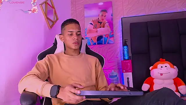 dilan alfonzo online show from February 23, 7:22 pm