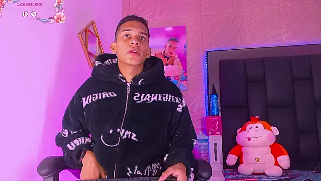 dilan alfonzo online show from February 26, 12:48 pm