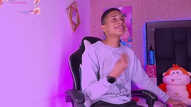 dilan alfonzo online show from February 28, 7:37 pm