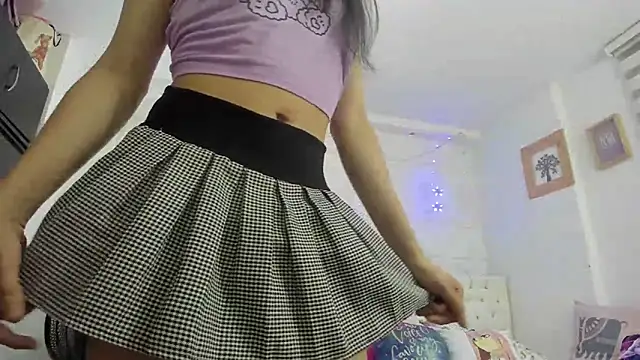 Ammy Queen online show from December 29, 6:45 am