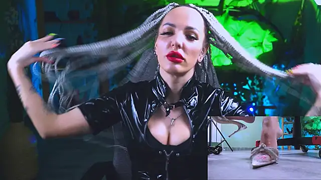 MonicaMaxwel online show from March 5, 6:23 pm