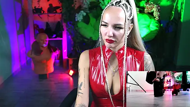 MonicaMaxwel online show from October 19, 10:49 am