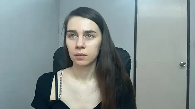 SassyJessi online show from June 15, 4:15 am