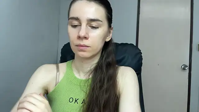 Snapshot of SassyJessi chatting on July 28, 4:19 am SassyJessi online show from July 28, 4:19 am