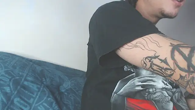 AndyBetti online show from December 5, 1:36 am