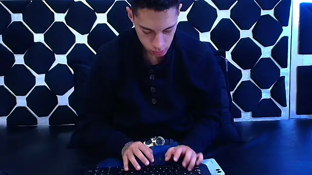 thiago19s online show from February 19, 6:54 pm