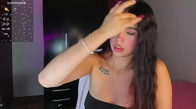 Snapshot of youpinkgirl_ chatting on March 1, 2:37 am youpinkgirl online show from March 1, 2:37 am