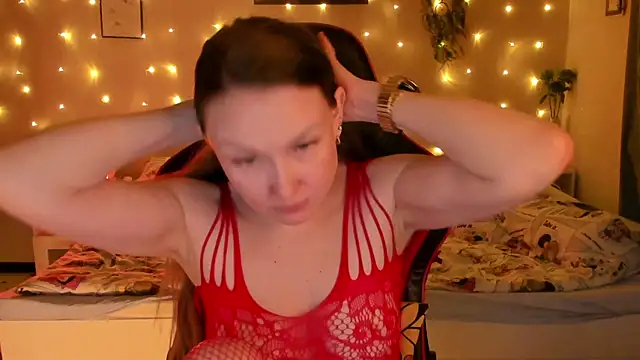 Snapshot of desperatehousewife__ chatting on June 29, 8:20 pm desperatehousewife online show from June 29, 8:20 pm