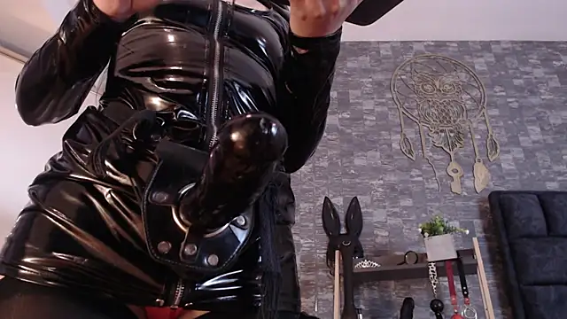 BondageGirl Ks online show from October 27, 1:04 pm