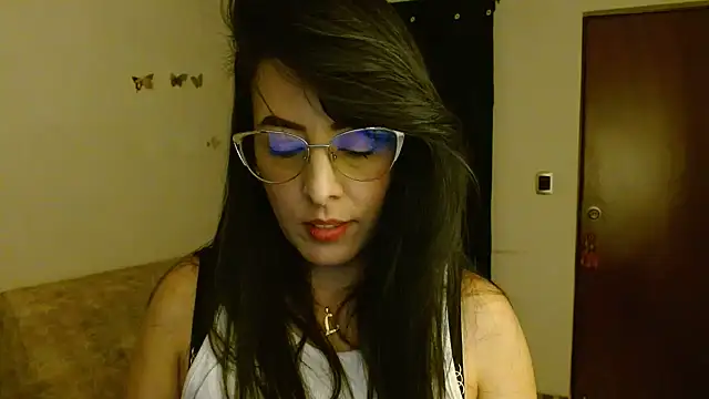 ella peck online show from June 9, 4:24 am