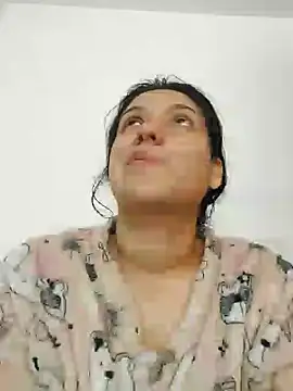 Sophie-hatter online show from January 26, 3:03 pm