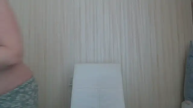 Snapshot of EverlastBlum chatting on May 11, 4:40 am EverlastBlum online show from May 11, 4:40 am