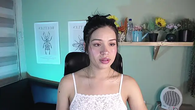 Snapshot of MiaaRose chatting on November 14, 4:38 pm MiaaRose online show from November 14, 4:38 pm