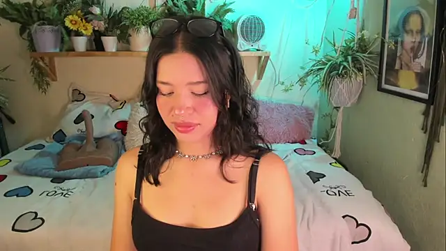 Snapshot of MiaaRose chatting on July 31, 9:25 pm MiaaRose online show from July 31, 9:25 pm