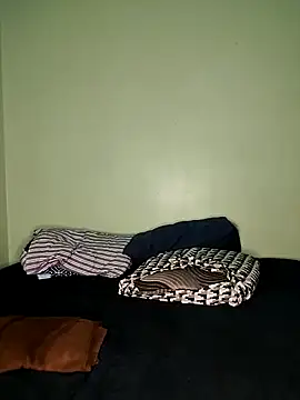 Fuckbudiez online show from March 29, 7:14 pm