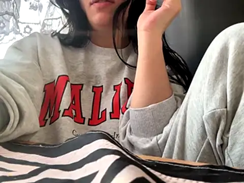 czruz online show from January 9, 9:45 am