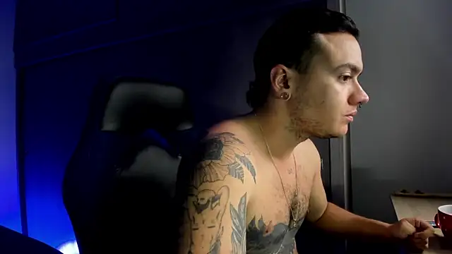 male pussy online show from January 11, 6:46 pm