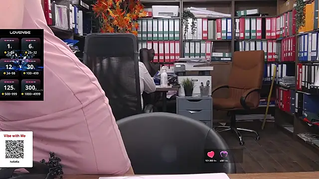 classyladyrellax online show from December 17, 1:49 pm