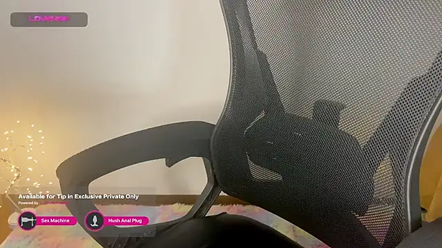 Tashaa online show from December 4, 1:36 am