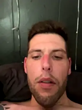 Tall ItalianGuy online show from November 7, 8:20 pm