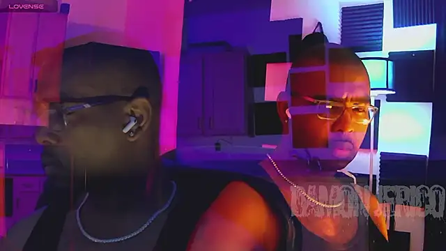 Snapshot of Southernfuckery chatting on March 19, 2:04 am Southernfuckery online show from March 19, 2:04 am