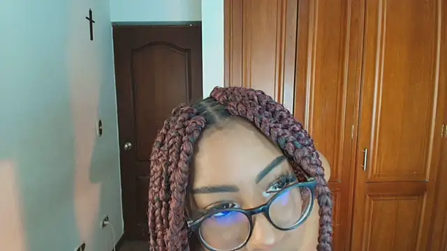Snapshot of Raquel_jones chatting on March 22, 11:42 am Raquel jones online show from March 22, 11:42 am
