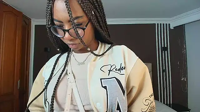 Snapshot of Raquel_jones chatting on September 24, 11:46 am Raquel jones online show from September 24, 11:46 am