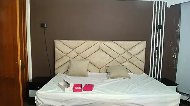 Snapshot of Raquel_jones chatting on September 26, 11:47 am Raquel jones online show from September 26, 11:47 am