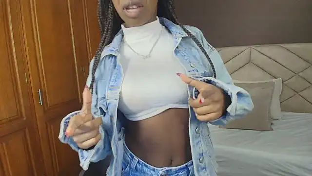 Snapshot of Raquel_jones chatting on October 15, 7:14 pm Raquel jones online show from October 15, 7:14 pm