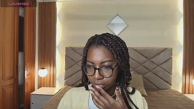 Raquel jones online show from July 15, 12:21 pm