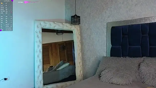 SaraWilliamss  online show from December 15, 7:42 pm