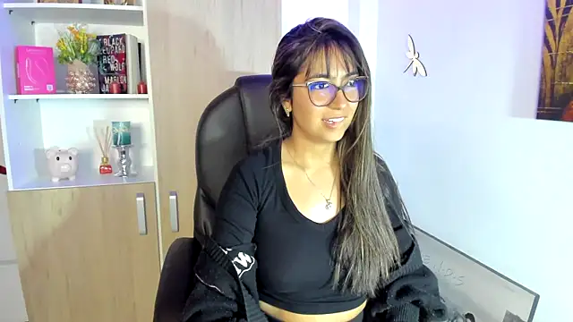 Isabellaa22 1 online show from February 21, 1:44 am