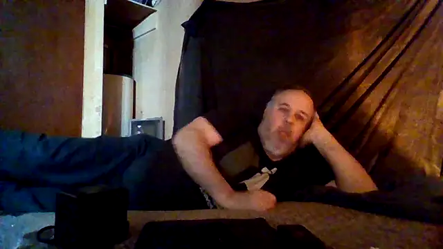 Nightshade7712 online show from February 5, 8:13 pm