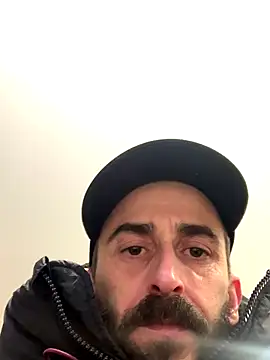 Gigolo profissional online show from December 21, 9:11 pm