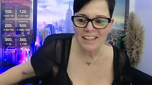 Snapshot of ninarandmann chatting on December 24, 8:27 pm ninarandmann online show from December 24, 8:27 pm