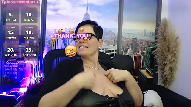 Snapshot of ninarandmann chatting on January 14, 4:18 pm ninarandmann online show from January 14, 4:18 pm