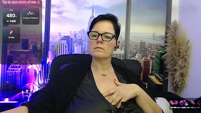 Snapshot of ninarandmann chatting on February 24, 6:26 pm ninarandmann online show from February 24, 6:26 pm