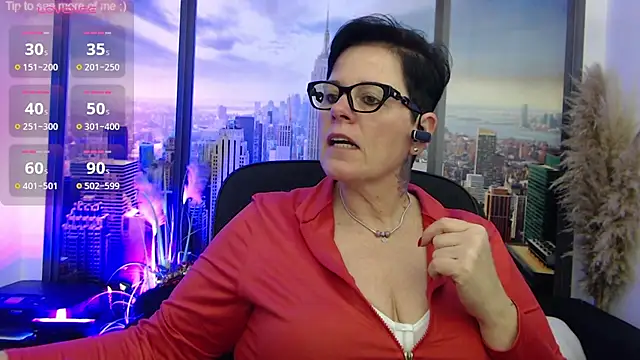 Snapshot of ninarandmann chatting on February 25, 4:31 pm ninarandmann online show from February 25, 4:31 pm