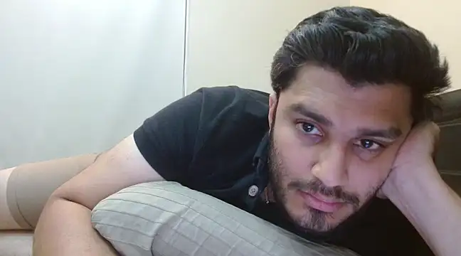 robintoit online show from February 14, 3:11 am