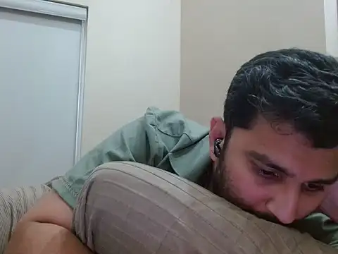 robintoit online show from February 14, 8:44 am