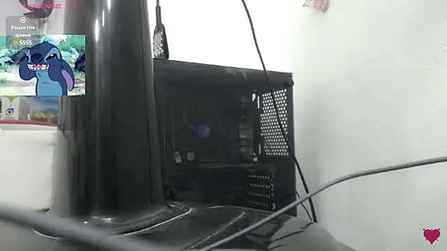 mom hot   online show from July 12, 8:11 pm
