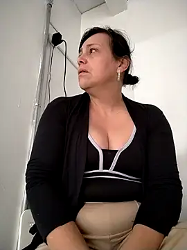 Natasha milf   online show from February 21, 12:28 pm