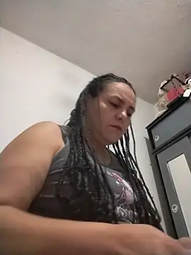 Snapshot of Natasha_milf__ chatting on June 7, 3:10 am Natasha milf online show from June 7, 3:10 am